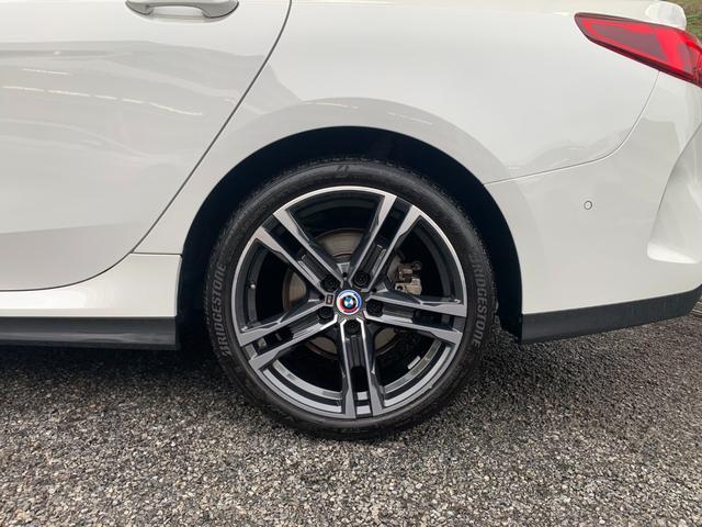 2シリーズ 218iグランクーペ Mスポーツ 認定中古車 2年保証付 ハーフレザーシート 電動シート アクティブクルーズコントロール 純正HDDナビ バックカメラ LEDヘッドライト 18インチAW(42枚目)