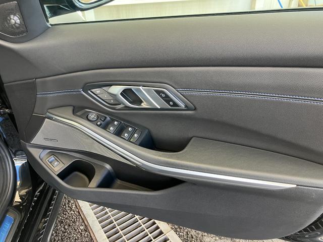 3シリーズ 320d xDrive Mスポツエディションジョイ+ 認定中古車 2年保証付 Harman/kardonスピーカー ACC ハーフレザーシート シートヒーター 電動シート 19インチAW 電動リアゲート 全周囲カメラ(17枚目)