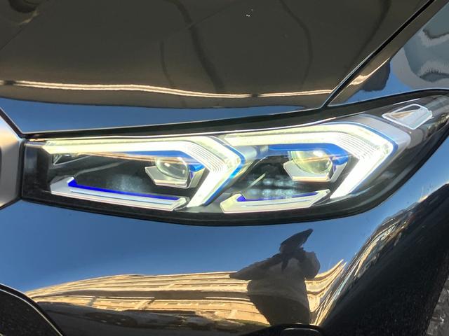 3シリーズ 320d xDrive Mスポーツ 認定中古車 元試乗車 2年保証付 ハーフレザーシート ヘッドアップディスプレイ アクティブクルーズコントロール シートヒーター 電動シート 18インチAW 電動リアゲート 全周囲カメラ(14枚目)