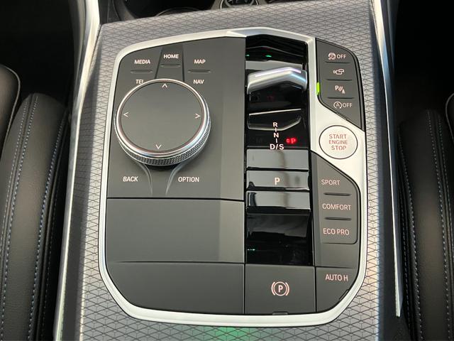 3シリーズ 320d xDrive Mスポーツ 認定中古車 元試乗車 2年保証付 ハーフレザーシート ヘッドアップディスプレイ アクティブクルーズコントロール シートヒーター 電動シート 18インチAW 電動リアゲート 全周囲カメラ(36枚目)