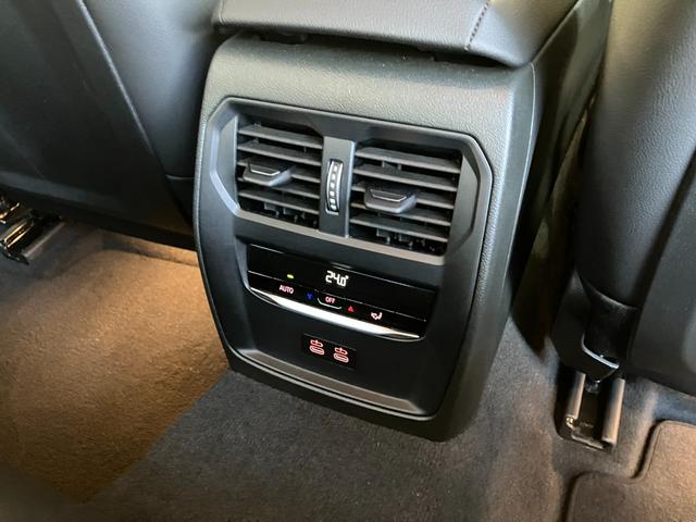 3シリーズ 320d xDrive Mスポーツ 認定中古車 元試乗車 2年保証付 ハーフレザーシート ヘッドアップディスプレイ アクティブクルーズコントロール シートヒーター 電動シート 18インチAW 電動リアゲート 全周囲カメラ(40枚目)