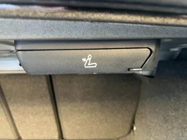 3シリーズ 320d xDrive Mスポーツ 認定中古車 元試乗車 2年保証付 ハーフレザーシート ヘッドアップディスプレイ アクティブクルーズコントロール シートヒーター 電動シート 18インチAW 電動リアゲート 全周囲カメラ(42枚目)