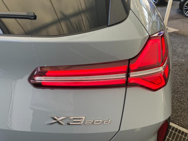 X3 20d xDrive Mスポーツ 認定中古車 元試乗車 サンルーフ ACC 20AW ハーフレザーシート harman/kardon アクティブベンチレーションシート ステアリングヒーター フルセグTV 電動テールゲート 全周囲カメラ(16枚目)