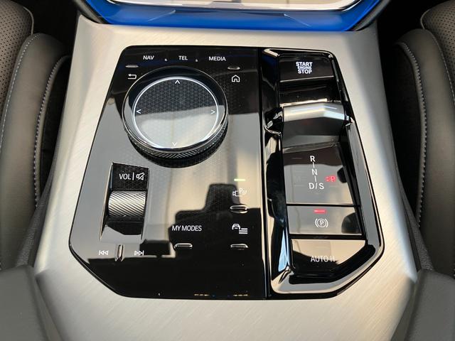 X3 20d xDrive Mスポーツ 認定中古車 元試乗車 サンルーフ ACC 20AW ハーフレザーシート harman/kardon アクティブベンチレーションシート ステアリングヒーター フルセグTV 電動テールゲート 全周囲カメラ(39枚目)