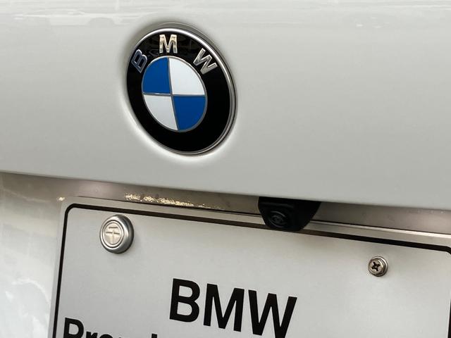 Ｘ５ ｘＤｒｉｖｅ　４０ｄ　Ｍスポーツ　認定中古車　元試乗車　サンルーフ　７人乗り　黒本革　ｈａｒｍａｎ／ｋａｒｄｏｎ　ドリンク温冷　ステアリングヒーター　アクティブベンチレーション　２１ＡＷ　エアサス　フルセグＴＶ　電動テールゲート（18枚目）