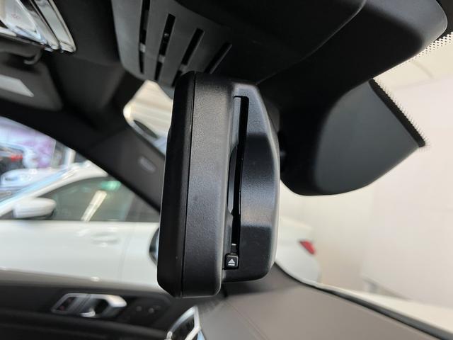 Ｘ５ ｘＤｒｉｖｅ　４０ｄ　Ｍスポーツ　認定中古車　元試乗車　サンルーフ　７人乗り　黒本革　ｈａｒｍａｎ／ｋａｒｄｏｎ　ドリンク温冷　ステアリングヒーター　アクティブベンチレーション　２１ＡＷ　エアサス　フルセグＴＶ　電動テールゲート（47枚目）