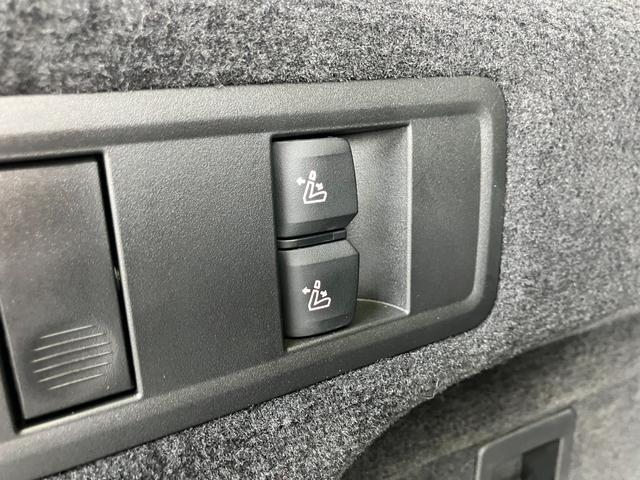 Ｘ５ ｘＤｒｉｖｅ　４０ｄ　Ｍスポーツ　認定中古車　元試乗車　サンルーフ　７人乗り　黒本革　ｈａｒｍａｎ／ｋａｒｄｏｎ　ドリンク温冷　ステアリングヒーター　アクティブベンチレーション　２１ＡＷ　エアサス　フルセグＴＶ　電動テールゲート（54枚目）