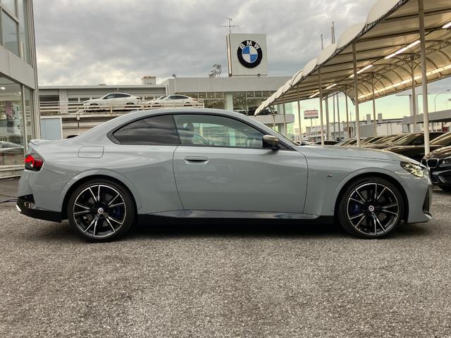 2シリーズ M240i xDriveクーペ ハイラインパッケージ 認定中古車 ヘッドアップディスプレイ ACC 茶本革シート シートヒーター 電動シート 19インチAW 全周囲カメラ ETC(7枚目)