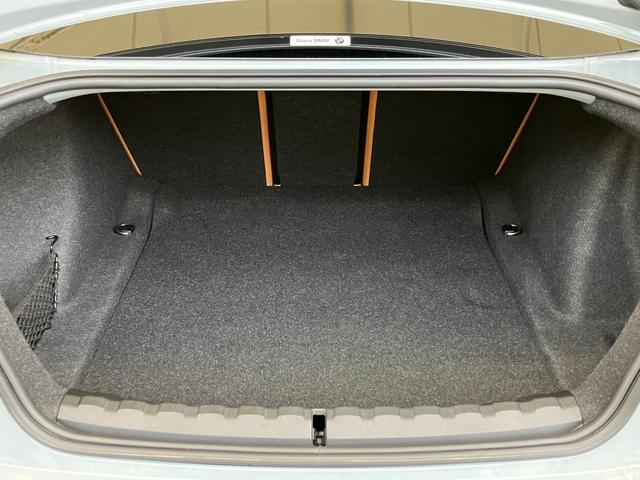 2シリーズ M240i xDriveクーペ ハイラインパッケージ 認定中古車 ヘッドアップディスプレイ ACC 茶本革シート シートヒーター 電動シート 19インチAW 全周囲カメラ ETC(44枚目)