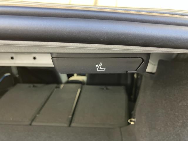 ３シリーズ ３２０ｄ　ｘＤｒｉｖｅＭスポーツエディションシャドー　認定中古車　元試乗車　２年保証付　ハーフレザーシート　シートヒーター　ヘッドアップディスプレイ　電動シート　アクティブクルーズコントロール　１９インチＡＷ　電動テールゲート　全周囲カメラ（46枚目）