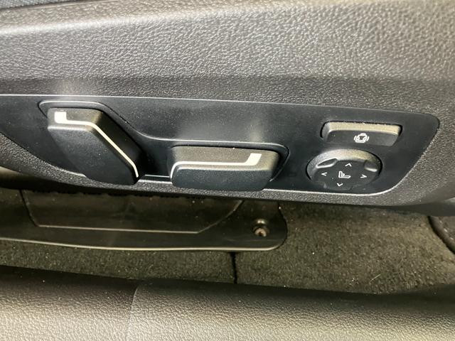 3シリーズ 318i Mスポーツ 認定中古車 元試乗車 2年保証付 シートヒーター ACC ヘッドアップディスプレイ アクティブクルーズコントロール 18インチAW 電動リアゲート 全周囲カメラ ETC(20枚目)