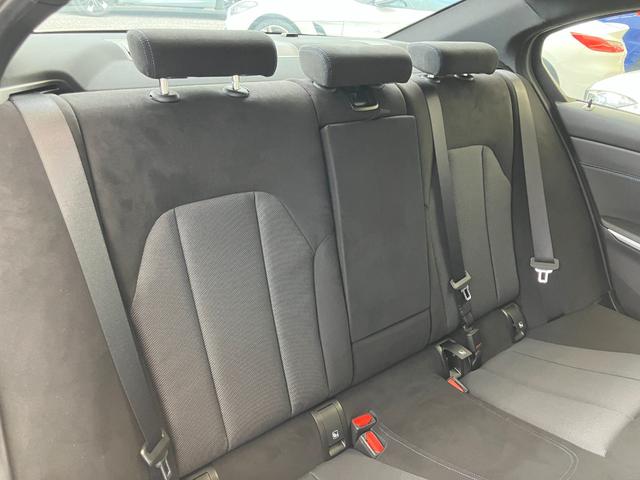 3シリーズ 318i Mスポーツ 認定中古車 元試乗車 2年保証付 シートヒーター ACC ヘッドアップディスプレイ アクティブクルーズコントロール 18インチAW 電動リアゲート 全周囲カメラ ETC(21枚目)