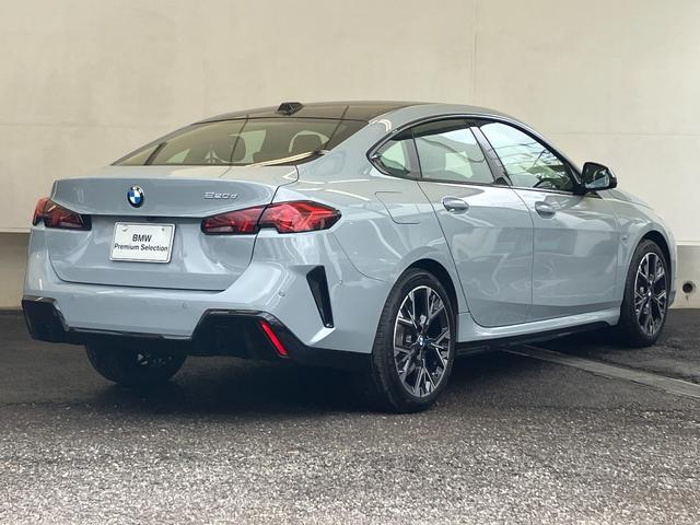 2シリーズ 220dグランクーペ Mスポーツ 認定中古車 元試乗車 2年保証付 ハーフレザーシート ヘッドアップディスプレイ アクティブクルーズコントロール シートヒーター 電動シート 18インチAW 全周囲カメラ ETC(8枚目)