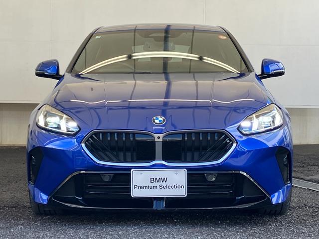 １シリーズ １２０ｄ　Ｍスポーツ　ハイラインパッケージ　認定中古車　元試乗車　ｈａｒｍａｎ／ｋａｒｄｏｎ　茶本革　ヘッドアップディスプレイ　シートヒーター　電動シート　アクティブクルーズコントロール　１８ＡＷ　電動テールゲート　全周囲カメラ（5枚目）