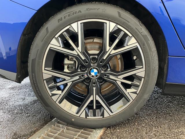 １シリーズ １２０ｄ　Ｍスポーツ　ハイラインパッケージ　認定中古車　元試乗車　ｈａｒｍａｎ／ｋａｒｄｏｎ　茶本革　ヘッドアップディスプレイ　シートヒーター　電動シート　アクティブクルーズコントロール　１８ＡＷ　電動テールゲート　全周囲カメラ（13枚目）