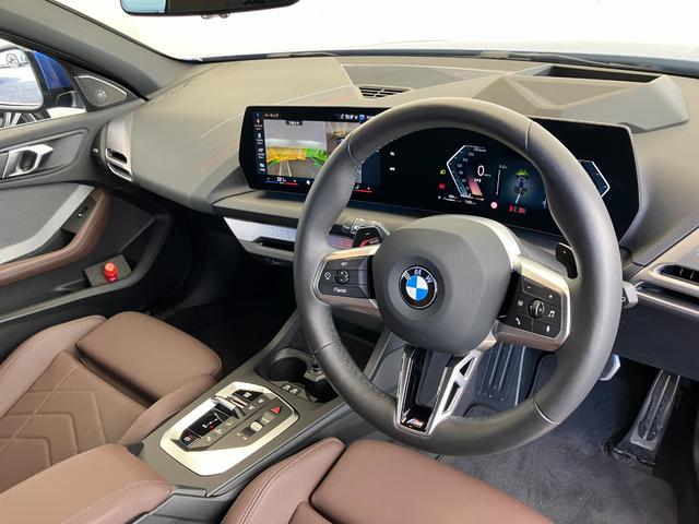 １シリーズ １２０ｄ　Ｍスポーツ　ハイラインパッケージ　認定中古車　元試乗車　ｈａｒｍａｎ／ｋａｒｄｏｎ　茶本革　ヘッドアップディスプレイ　シートヒーター　電動シート　アクティブクルーズコントロール　１８ＡＷ　電動テールゲート　全周囲カメラ（26枚目）