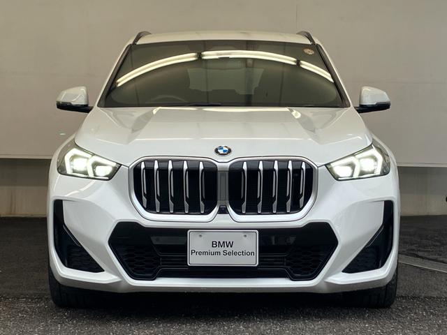 Ｘ１ ｘＤｒｉｖｅ　２０ｄ　Ｍスポーツ　認定中古車　元試乗車　２年保証付　ハーフレザーシート　ヘッドアップディスプレイ　シートヒーター　電動シート　アクティブクルーズコントロール　１９インチＡＷ　電動テールゲート　全周囲カメラ　ＥＴＣ（5枚目）