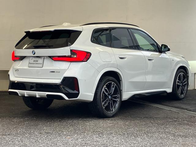 Ｘ１ ｘＤｒｉｖｅ　２０ｄ　Ｍスポーツ　認定中古車　元試乗車　２年保証付　ハーフレザーシート　ヘッドアップディスプレイ　シートヒーター　電動シート　アクティブクルーズコントロール　１９インチＡＷ　電動テールゲート　全周囲カメラ　ＥＴＣ（8枚目）