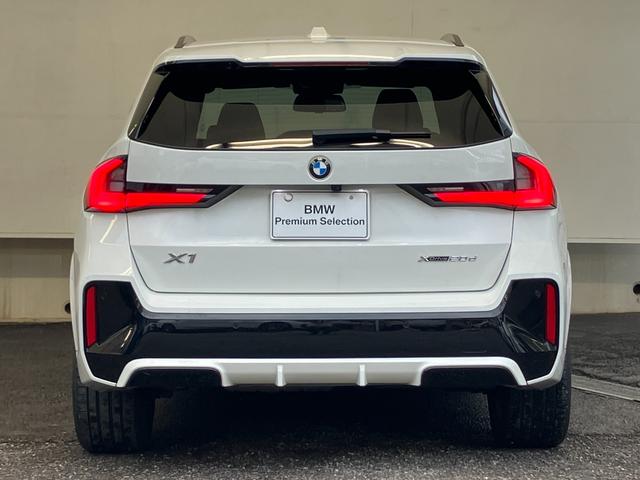 Ｘ１ ｘＤｒｉｖｅ　２０ｄ　Ｍスポーツ　認定中古車　元試乗車　２年保証付　ハーフレザーシート　ヘッドアップディスプレイ　シートヒーター　電動シート　アクティブクルーズコントロール　１９インチＡＷ　電動テールゲート　全周囲カメラ　ＥＴＣ（9枚目）