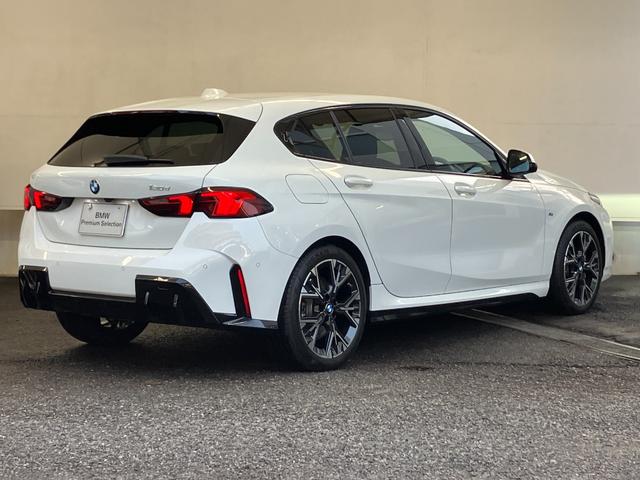 １シリーズ １２０ｄ　Ｍスポーツ　認定中古車　元試乗車　ハーフレザーシート　ヘッドアップディスプレイ　ｈａｒｍａｎ／ｋａｒｄｏｎスピーカー　シートヒーター　電動シート　ＡＣＣ　１８インチＡＷ　電動テールゲート　全周囲カメラ（8枚目）