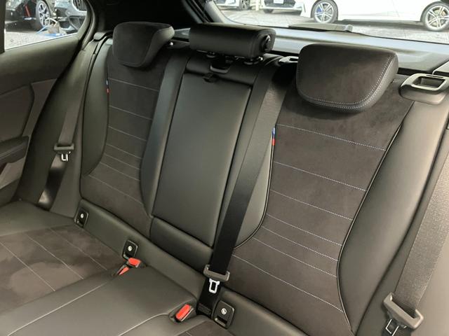 １シリーズ １２０ｄ　Ｍスポーツ　認定中古車　元試乗車　ハーフレザーシート　ヘッドアップディスプレイ　ｈａｒｍａｎ／ｋａｒｄｏｎスピーカー　シートヒーター　電動シート　ＡＣＣ　１８インチＡＷ　電動テールゲート　全周囲カメラ（22枚目）