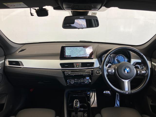 Ｘ１ ｘＤｒｉｖｅ　１８ｄ　Ｍスポーツ　認定中古車　２年保証付　ハーフレザーシート　電動シート　純正ＨＤＤナビ　アクティブクルーズコントロール　バックカメラ　ＬＥＤヘッドライト　１８インチＡＷ　電動テールゲート（4枚目）