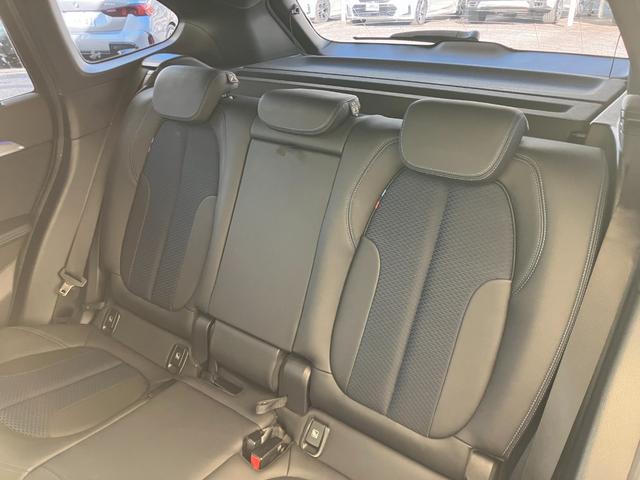 Ｘ１ ｘＤｒｉｖｅ　１８ｄ　Ｍスポーツ　認定中古車　２年保証付　ハーフレザーシート　電動シート　純正ＨＤＤナビ　アクティブクルーズコントロール　バックカメラ　ＬＥＤヘッドライト　１８インチＡＷ　電動テールゲート（23枚目）