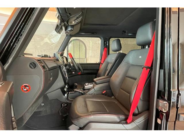 Ｇクラス Ｇ３５０ｄ　デジーノマヌファクトゥーアエディション　１００台限定　スライディングルーフ　ブラック１９インチＡＷ　シートヒーター＆ベンチレーター　レッド／ブラックツートンステアリング　レッドステッチ入ｄｅｓｉｇｎｏレザーインテリア（30枚目）
