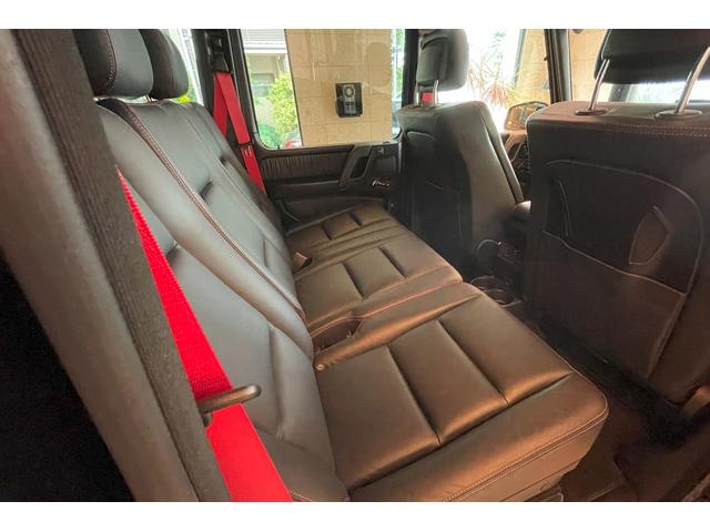 Ｇクラス Ｇ３５０ｄ　デジーノマヌファクトゥーアエディション　１００台限定　スライディングルーフ　ブラック１９インチＡＷ　シートヒーター＆ベンチレーター　レッド／ブラックツートンステアリング　レッドステッチ入ｄｅｓｉｇｎｏレザーインテリア（34枚目）