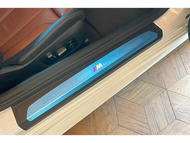 ８シリーズ ８４０ｄ　ｘＤｒｉｖｅカブリオレ　Ｍスポーツ　ＡＣＣ　シートヒーター／ベンチレーション　１９ＡＷ　ｈａｒｍａｎ／ｋａｒｄｏｎ　３６０°ビュー　スマートキー　パワーテールゲート　ＨＵＤ　アンビエントライト　インテリジェントセーフティ　エアスカーフ（51枚目）
