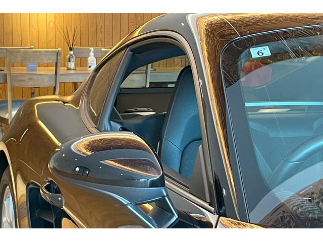 ７１８ケイマン ７１８ケイマン　ワンオーナー　エントリードライブ　スポエグ　電格ミラー　バックカメラ　ハーフレザーシート　シートヒーター　１８インチＡＷ（14枚目）