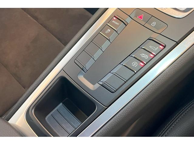 ７１８ケイマン ７１８ケイマン　ワンオーナー　エントリードライブ　スポエグ　電格ミラー　バックカメラ　ハーフレザーシート　シートヒーター　１８インチＡＷ（44枚目）