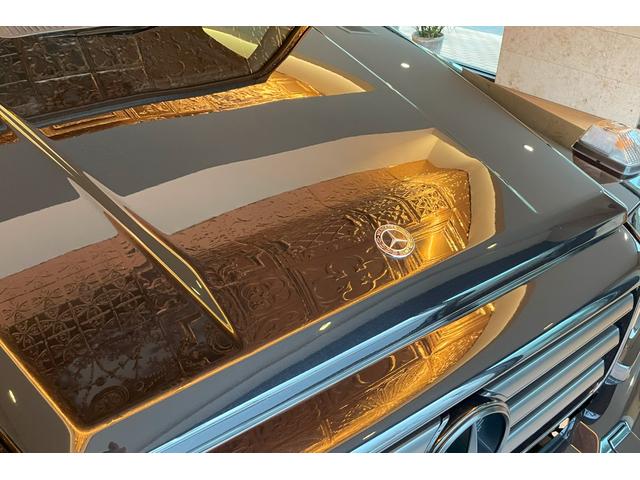 Ｇクラス Ｇ５５０　ＢＲＡＢＵＳマフラー　ｄｅｓｉｇｎｏインテリア　スライディングルーフ　ｈａｒｍａｎ／ｋａｒｄｏｎ　シートヒーター　１９インチＡＷ　ブラックペイント（グリル／ランニングボード／タイヤカバー）（13枚目）