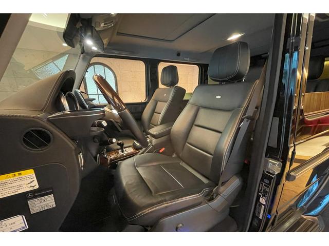 Ｇクラス Ｇ５５０　ＢＲＡＢＵＳマフラー　ｄｅｓｉｇｎｏインテリア　スライディングルーフ　ｈａｒｍａｎ／ｋａｒｄｏｎ　シートヒーター　１９インチＡＷ　ブラックペイント（グリル／ランニングボード／タイヤカバー）（27枚目）
