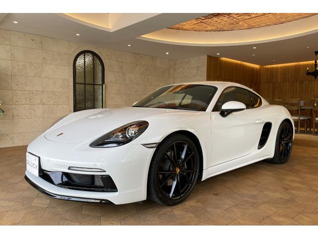 ７１８ケイマン ７１８ケイマン　６ＭＴ　ワンオーナー　スポーツデザインＰＫＧ　スポーツクロノＰＫＧ　スポーツテールパイプ　ＰＡＳＭ　ＧＴスポーツステアリング　シートヒーター　バックカメラ　スポエグ　電動可倒式ミラー（2枚目）
