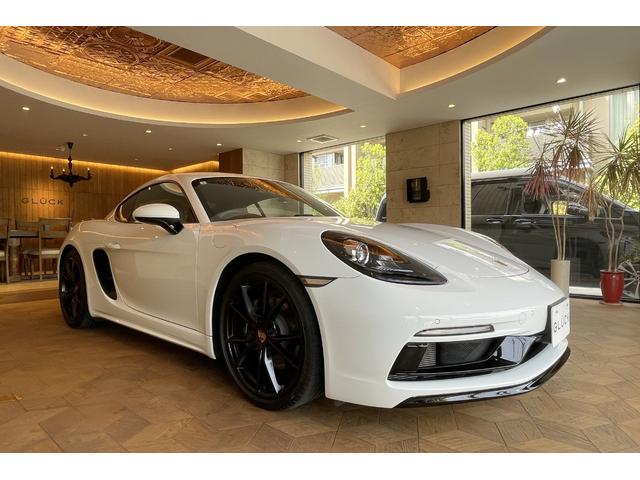 ７１８ケイマン ７１８ケイマン　６ＭＴ　ワンオーナー　スポーツデザインＰＫＧ　スポーツクロノＰＫＧ　スポーツテールパイプ　ＰＡＳＭ　ＧＴスポーツステアリング　シートヒーター　バックカメラ　スポエグ　電動可倒式ミラー（3枚目）