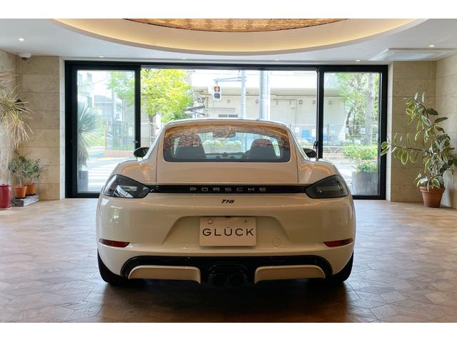 ７１８ケイマン ７１８ケイマン　６ＭＴ　ワンオーナー　スポーツデザインＰＫＧ　スポーツクロノＰＫＧ　スポーツテールパイプ　ＰＡＳＭ　ＧＴスポーツステアリング　シートヒーター　バックカメラ　スポエグ　電動可倒式ミラー（7枚目）