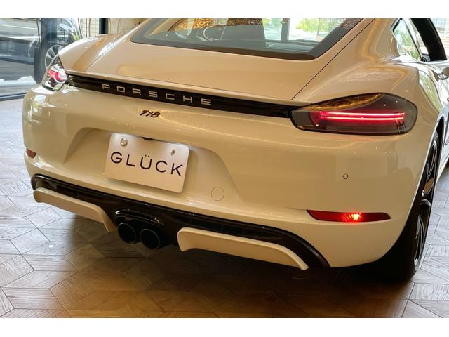 ７１８ケイマン ７１８ケイマン　６ＭＴ　ワンオーナー　スポーツデザインＰＫＧ　スポーツクロノＰＫＧ　スポーツテールパイプ　ＰＡＳＭ　ＧＴスポーツステアリング　シートヒーター　バックカメラ　スポエグ　電動可倒式ミラー（22枚目）