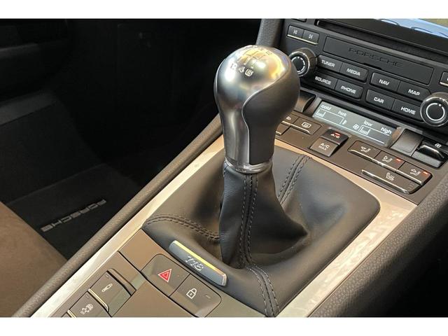 ７１８ケイマン ７１８ケイマン　６ＭＴ　ワンオーナー　スポーツデザインＰＫＧ　スポーツクロノＰＫＧ　スポーツテールパイプ　ＰＡＳＭ　ＧＴスポーツステアリング　シートヒーター　バックカメラ　スポエグ　電動可倒式ミラー（46枚目）