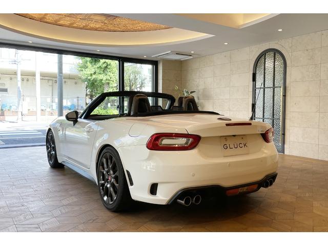 アバルト１２４ スパイダー ベースグレード　ワンオーナー　ＲｅｃｏｒｄＭｏｎｚａ　レザーシート　ＣＵＳＣＯ車高調キット　ＬＥＤヘッドライト　１７インチＡＷ　シートヒーター　クルコン　ブレンボキャリパー　スマートエントリー　バックカメラ（5枚目）