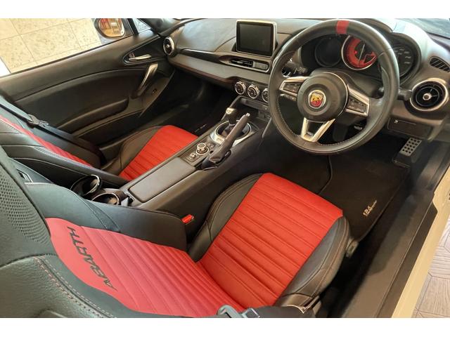 アバルト１２４ スパイダー ベースグレード　ワンオーナー　ＲｅｃｏｒｄＭｏｎｚａ　レザーシート　ＣＵＳＣＯ車高調キット　ＬＥＤヘッドライト　１７インチＡＷ　シートヒーター　クルコン　ブレンボキャリパー　スマートエントリー　バックカメラ（31枚目）