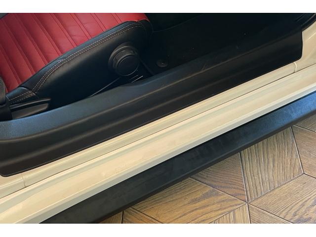 アバルト１２４ スパイダー ベースグレード　ワンオーナー　ＲｅｃｏｒｄＭｏｎｚａ　レザーシート　ＣＵＳＣＯ車高調キット　ＬＥＤヘッドライト　１７インチＡＷ　シートヒーター　クルコン　ブレンボキャリパー　スマートエントリー　バックカメラ（50枚目）