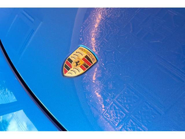７１８ケイマン ７１８ケイマンＧＴＳ　スポーツクロノＰＫＧ　ＡＣＣ　エントリ－ドライブ　ＬＥＤヘッドライト　２０インチカレラクラシック　スポーツデザインＰＫＧ　ティンテッドテールライト　スポーツシートプラス　アルカンターラルーフライニング（13枚目）