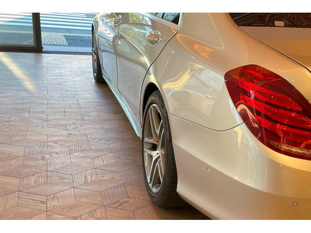 Ｓクラス Ｓ５５０ロング　ＡＭＧライン　パノラマＳＲ　ショーファーＰＫＧ　Ｂｕｒｕｍｅｓｔｅｒ　シートヒーター＆ベンチレーション　リアエンターテイメント　ＬＥＤヘッドライト　ＡＭＧスポーツＰＫＧ　ＡＭＧ１９インチＡＷ　マッサージ機能（18枚目）