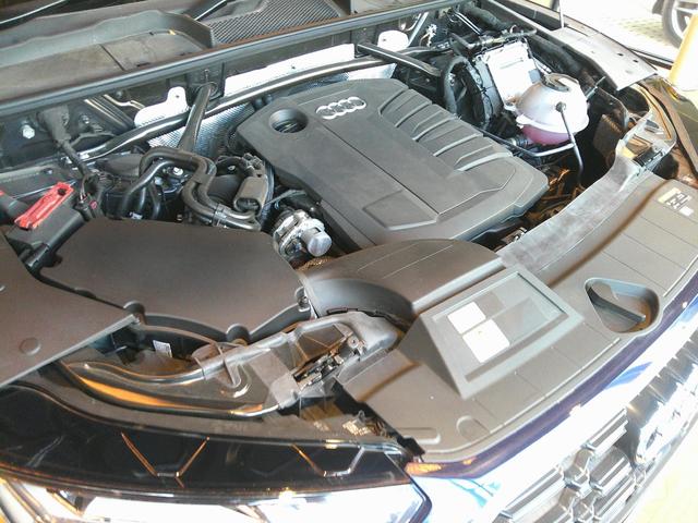 Ｑ５ ４０ＴＤＩクワトロ　Ｓライン　４０ＴＤＩクワトロ　Ｓライン　フルセグＴＶ／全方位カメラ／シートヒーター／アダプティブクルーズコントロール／ブラインドスポットモニター／パワーバックドア／パワーシート／Ｗエアコン／バックモニター（55枚目）