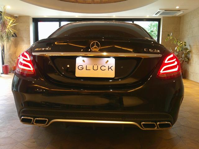 Cクラス C63 S エクスクルーシブP&RSP ディストロニックプラス パノラマSR ヘッドアップディスプレイ HDDナビTV ブルメスターサウンドスピーカー Bカメラ PTS LEDライト AMGエアロ&19AW(4枚目)