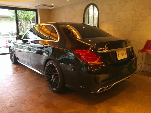 Cクラス C63 S エクスクルーシブP&RSP ディストロニックプラス パノラマSR ヘッドアップディスプレイ HDDナビTV ブルメスターサウンドスピーカー Bカメラ PTS LEDライト AMGエアロ&19AW(7枚目)