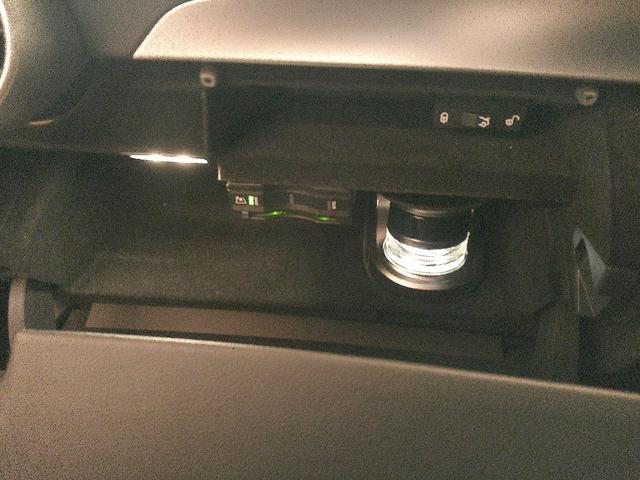 Cクラス C63 S エクスクルーシブP&RSP ディストロニックプラス パノラマSR ヘッドアップディスプレイ HDDナビTV ブルメスターサウンドスピーカー Bカメラ PTS LEDライト AMGエアロ&19AW(33枚目)