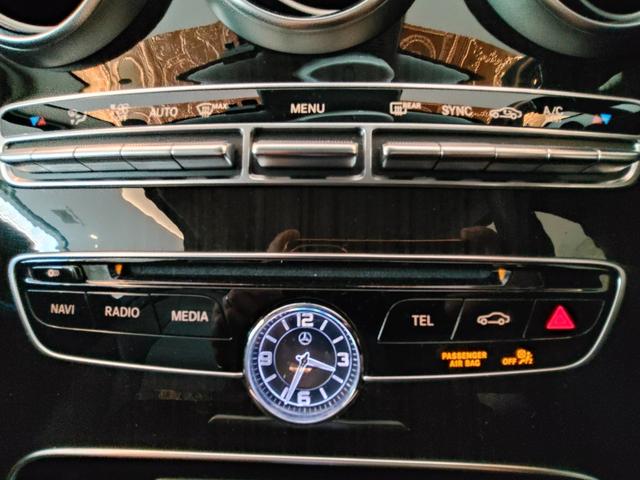 Ｃクラス Ｃ２００アバンギャルド　２０００ｃｃターボエンジン　ワンオーナー　７速ＡＴ　ＬＥＤライト　　Ａストップ　パワーシート　シートヒーター　パドルシフト　キーレスゴー　ナビ　Ｂカメラ　地デジ　ドラレコ　記録簿　弊社下取（28枚目）