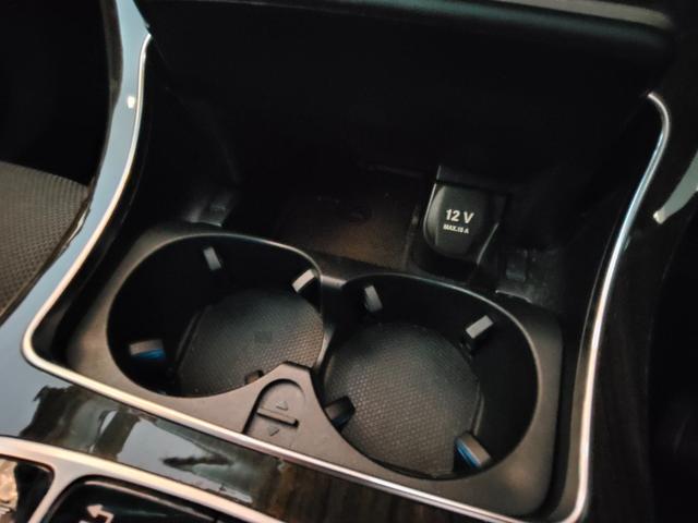 Ｃクラス Ｃ２００アバンギャルド　２０００ｃｃターボエンジン　ワンオーナー　７速ＡＴ　ＬＥＤライト　　Ａストップ　パワーシート　シートヒーター　パドルシフト　キーレスゴー　ナビ　Ｂカメラ　地デジ　ドラレコ　記録簿　弊社下取（30枚目）